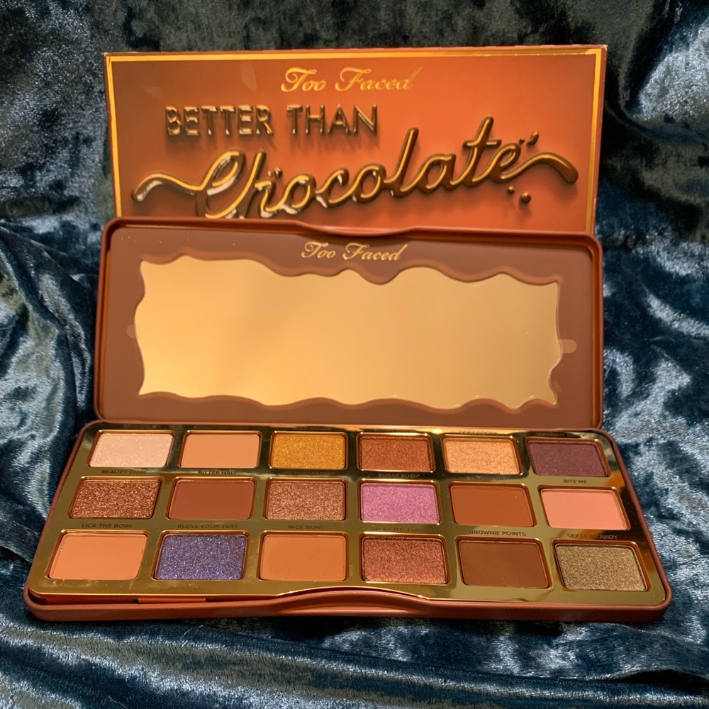 Too Faced eyeshadow palette